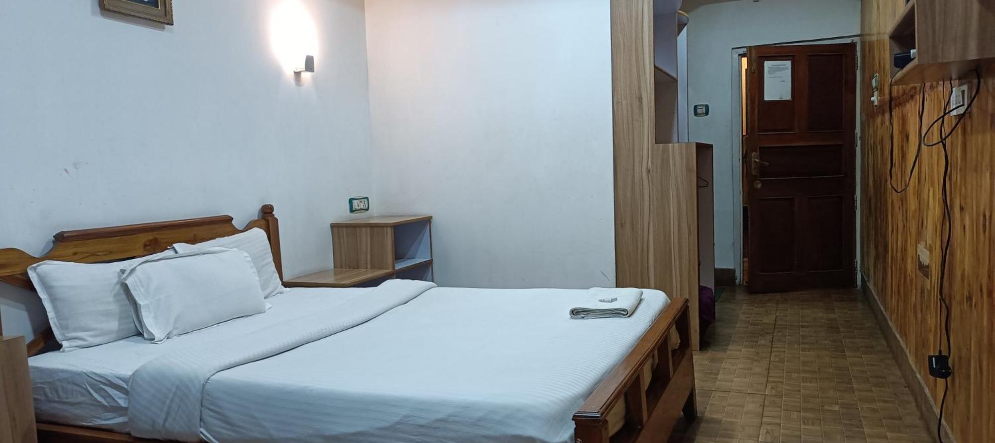 Hotel Assembly Shillong Exterior foto